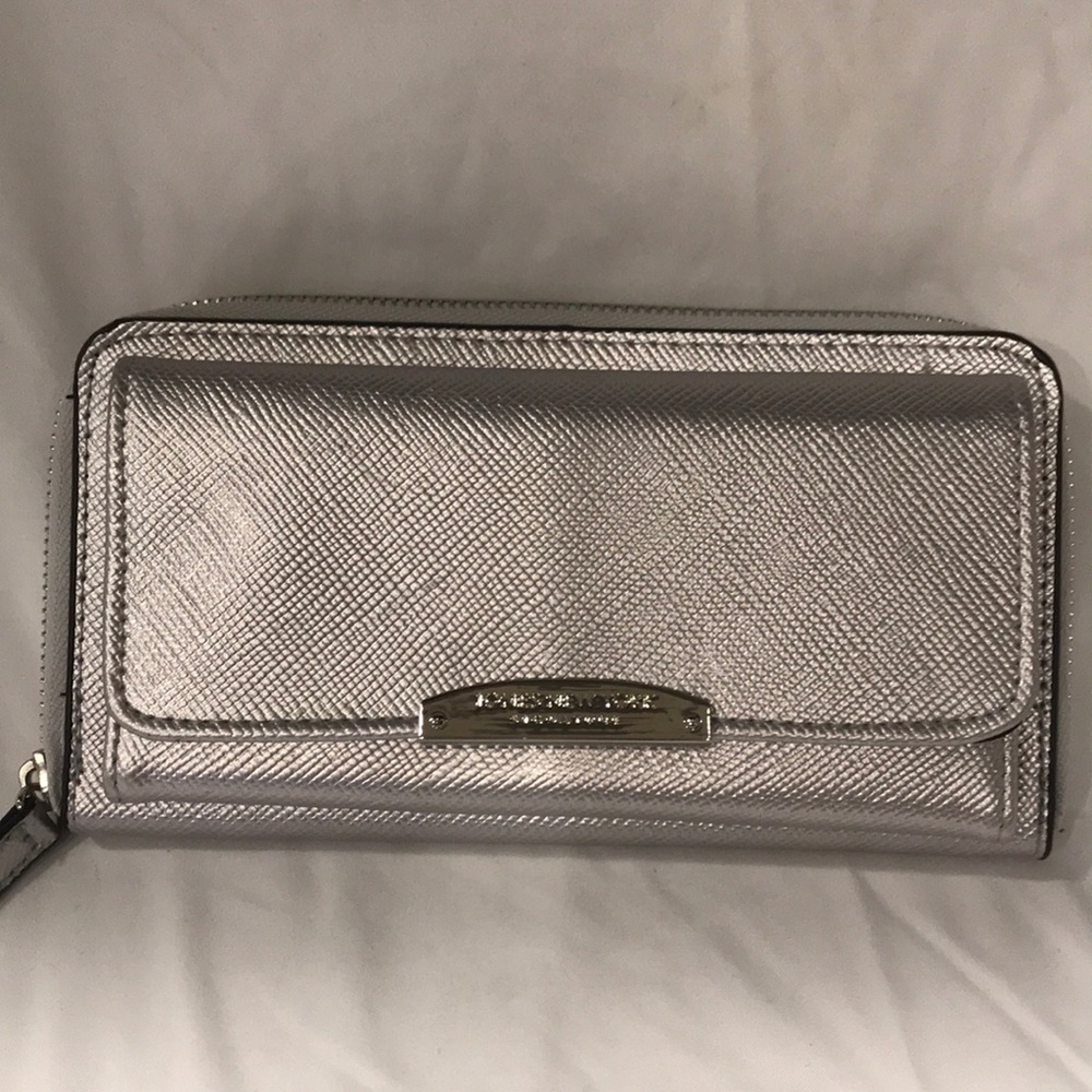 Jones New York Wallet.